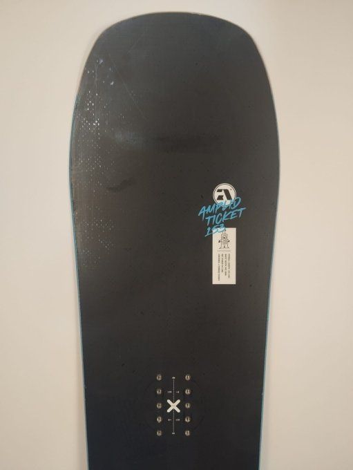 Snowboard Occasion Amplid Ticket Twin 153 cm